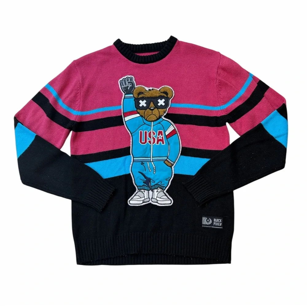 Black Pike streetwear sweater with bear graphic wearing a 
